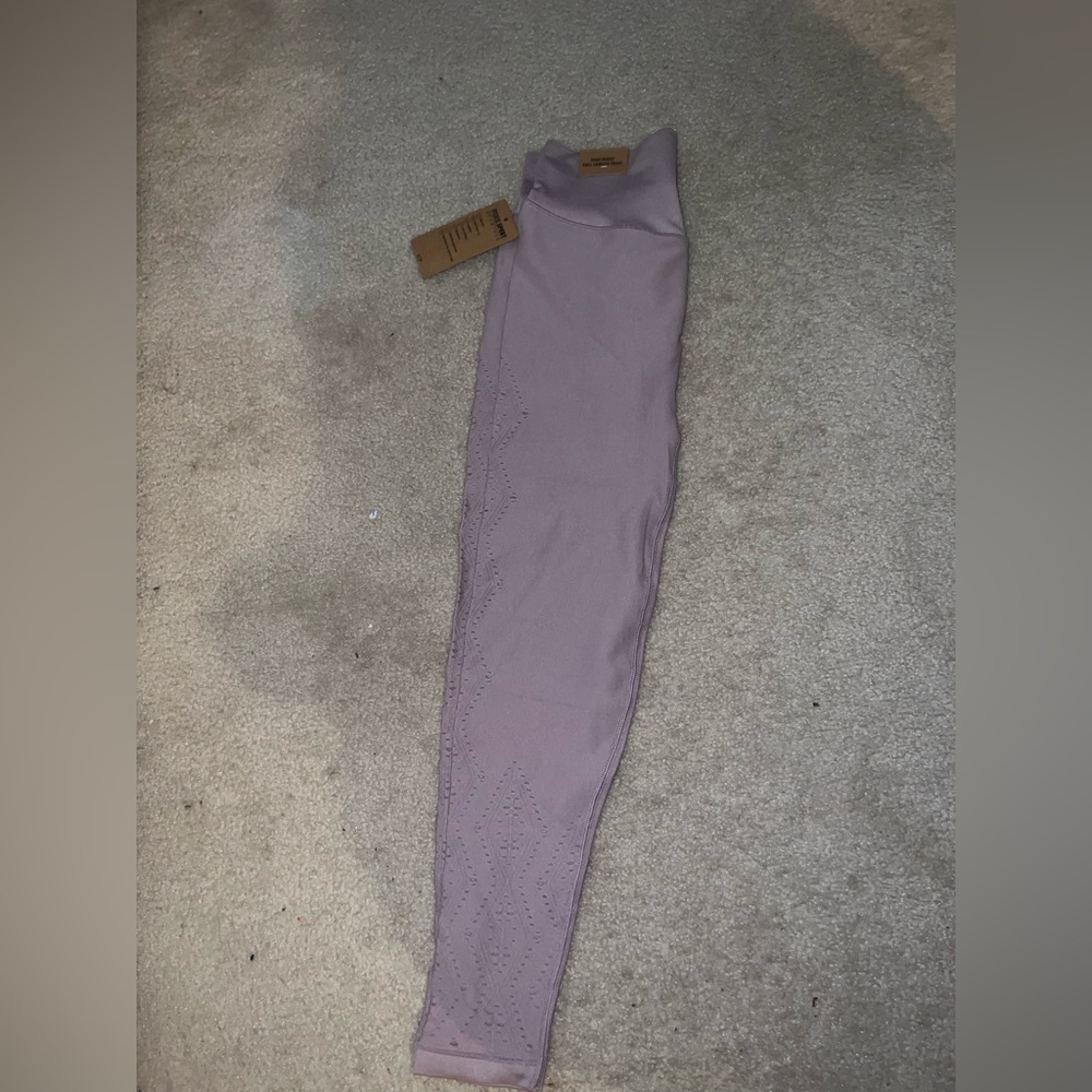 NWT Pink seamless leggings